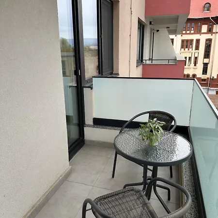 Luxury Cozy Suites & Studios At Unirea Towers Iasi Exterior foto